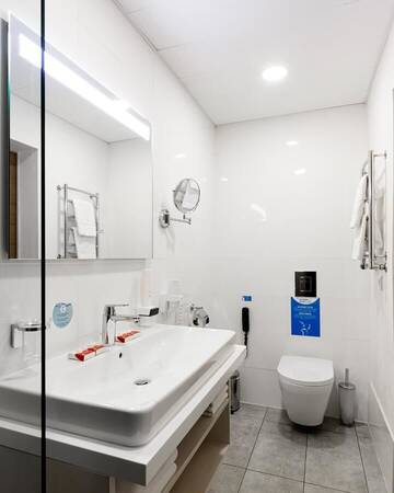 Двухместный полулюкс с 1 кроватью в Отеле Bukovel Hotel